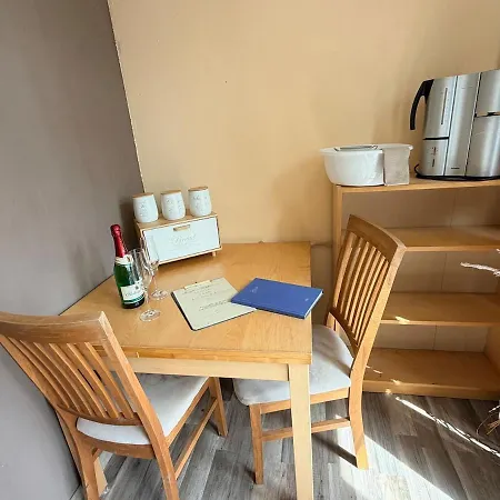 Romantik Am Waldrand Apartamento *